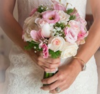 Soprano interpretando el Ave María en el ofertorio de una boda en Badajoz