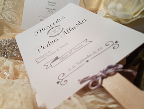 Pai pais personalizados de regalo para bodas con el repertorio musical.